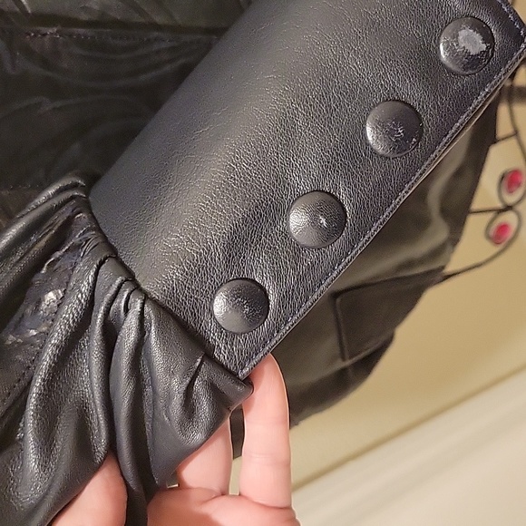 Beautiful Sz Sm Gray and Black patchwork Leather jacket. The details are amazing - Picture 3 of 9